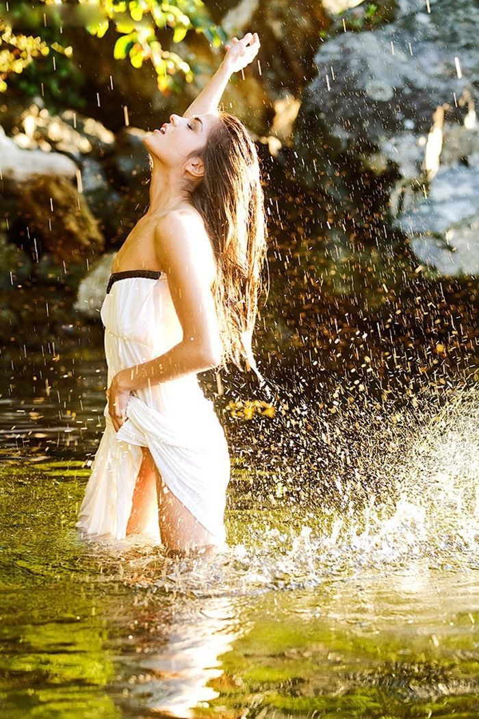 Marie Avgeropoulos in Urmia